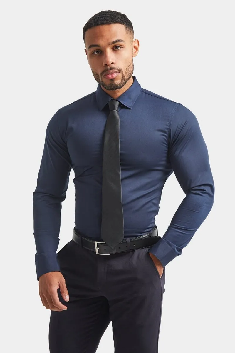 Muscle Fit Dress Shirt in Navy