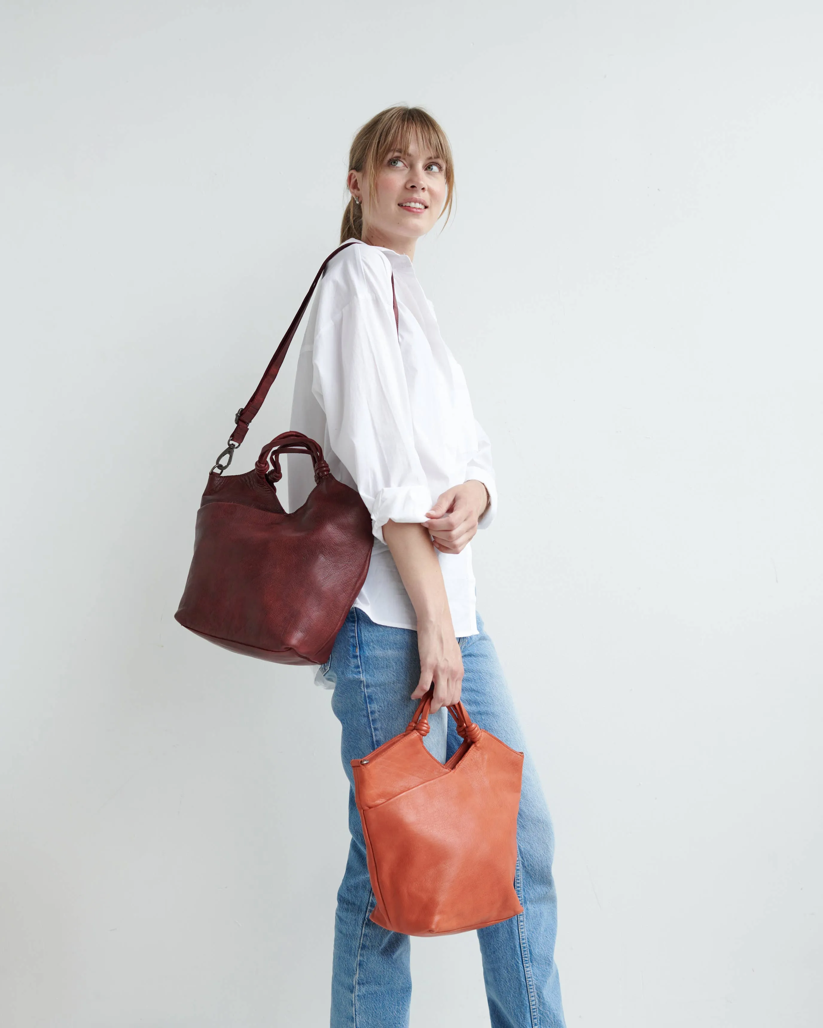 Nash Handcrafted Leather Tote/Crossbody Bag in Moss