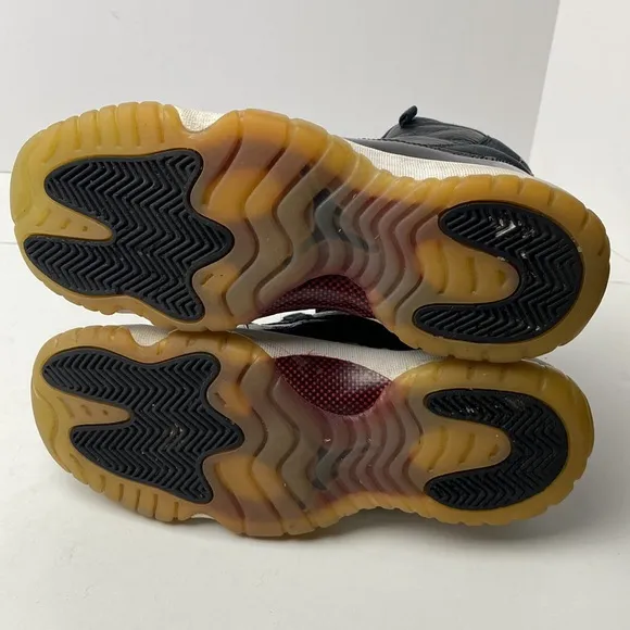 Nike Air Jordan 11 Retro XI GS Boys SIZE 7Y BLACK/RED/WHITE 378038-002