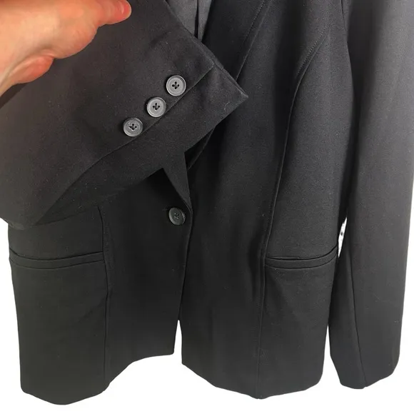 NWT Torrid 2X Tailored Ponte Black Blazer Jacket