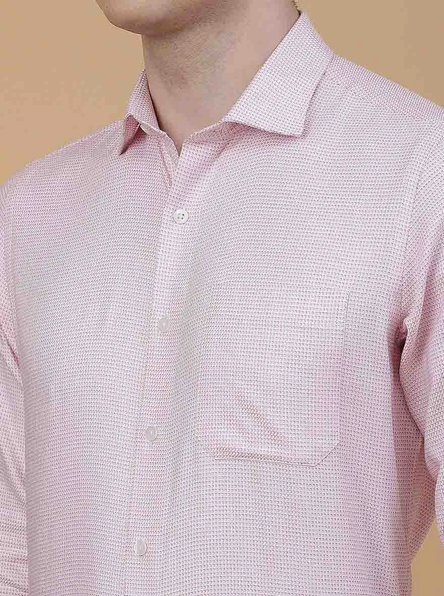 Pink Solid Slim Fit Formal Shirt | Metal