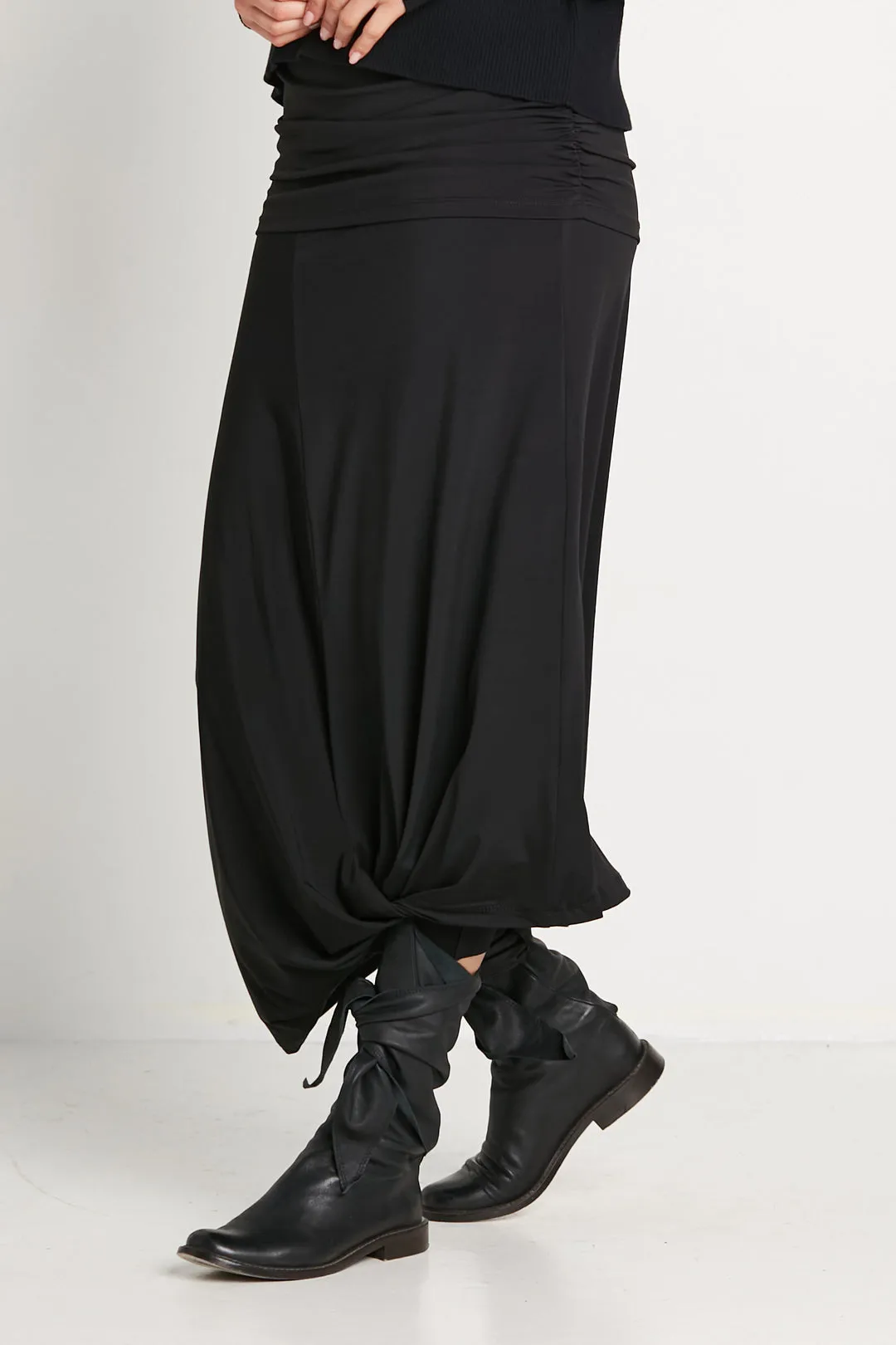 Planet - Matte Jersey Twist Skirt - Black