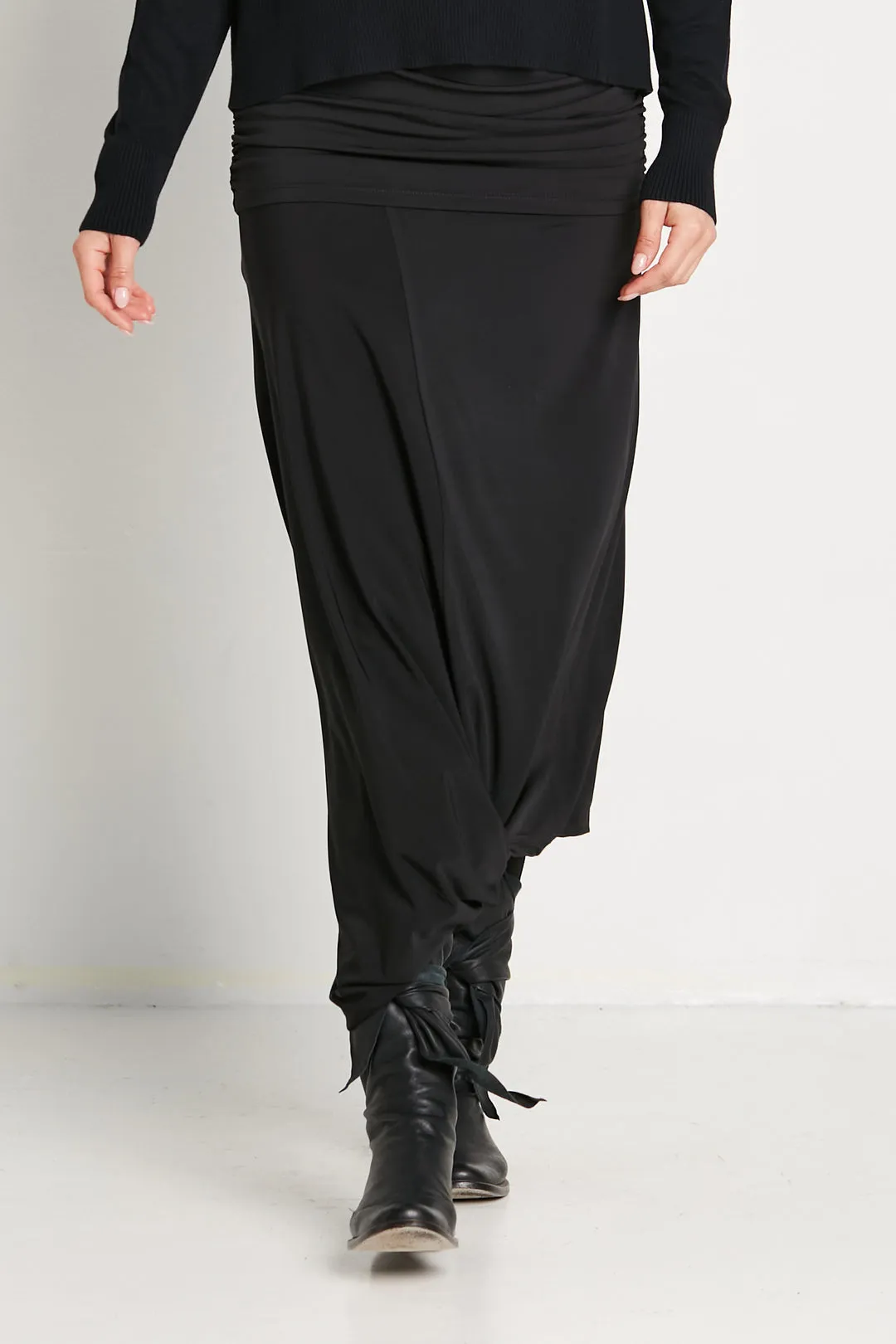 Planet - Matte Jersey Twist Skirt - Black