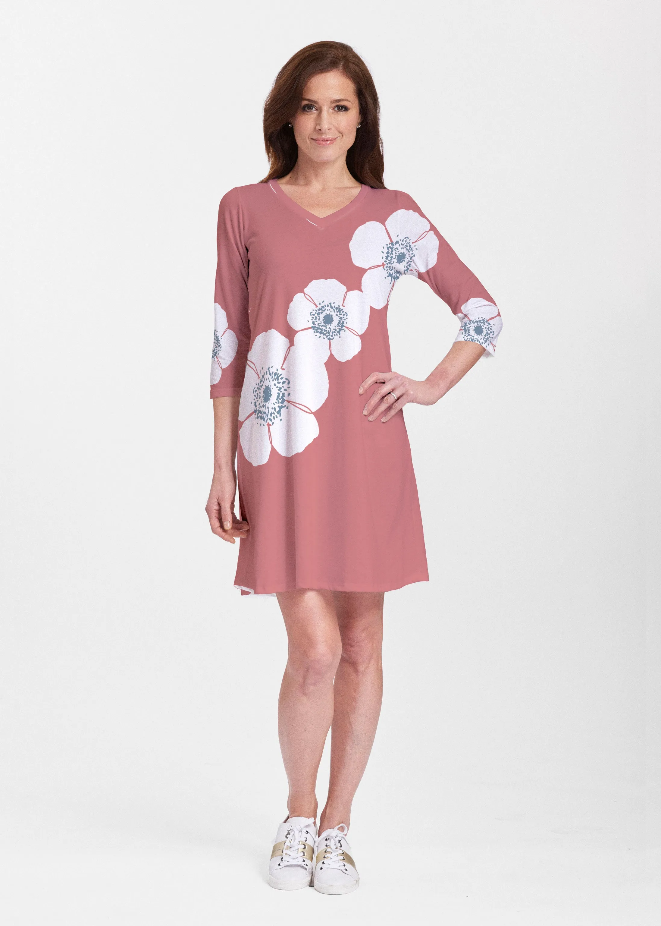Poppy Red (7015) ~ Classic V-neck Swing Dress