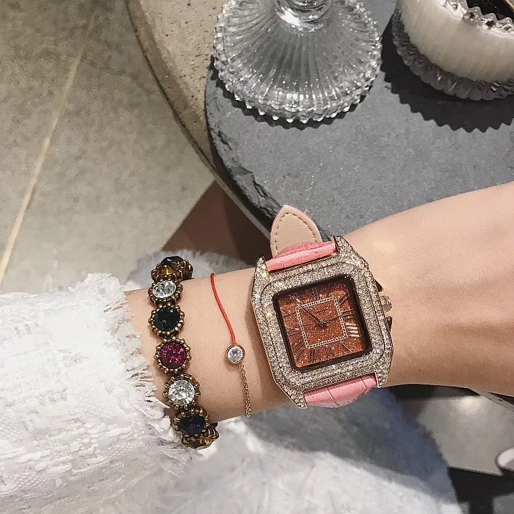 Retro Golden Frame Women's Watch