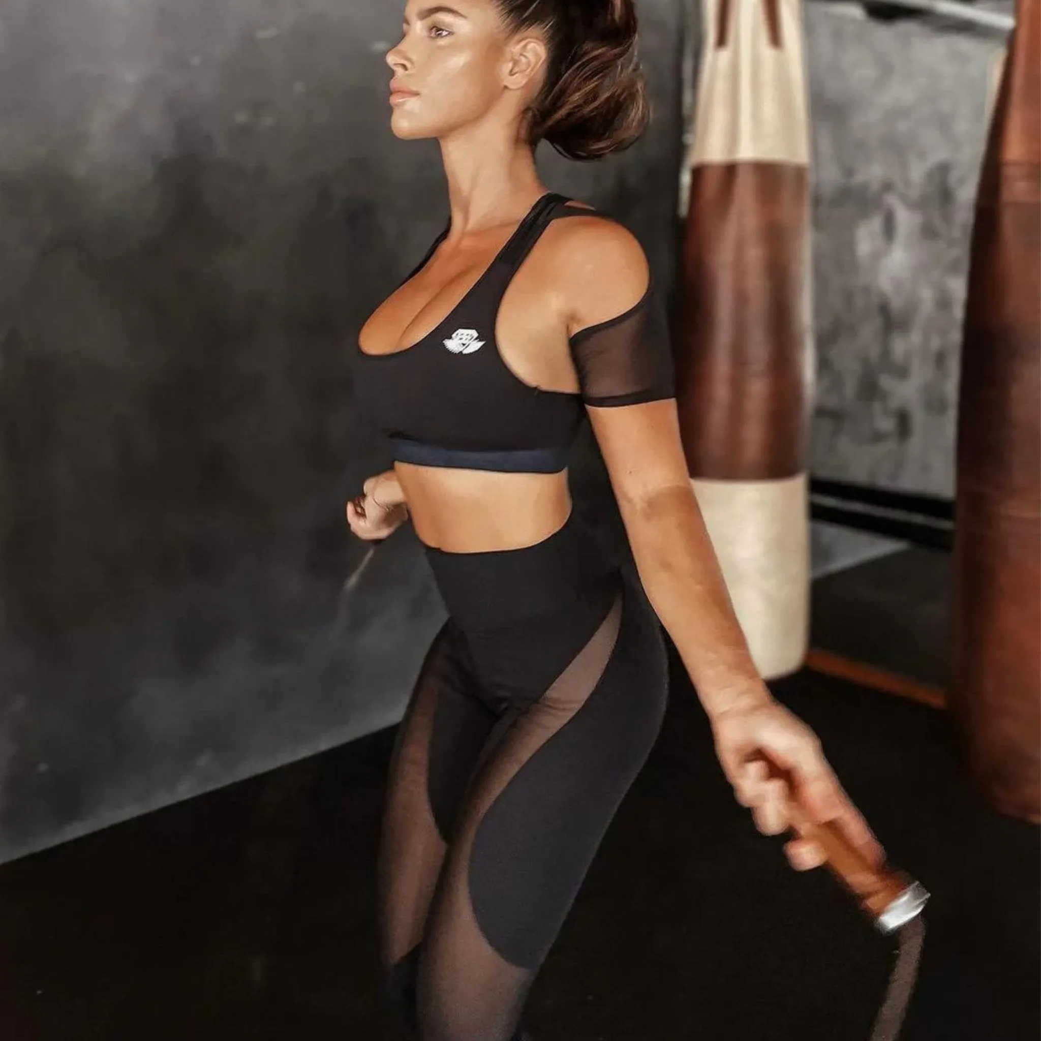 RETRO Heritage Brown Leather Jump Rope