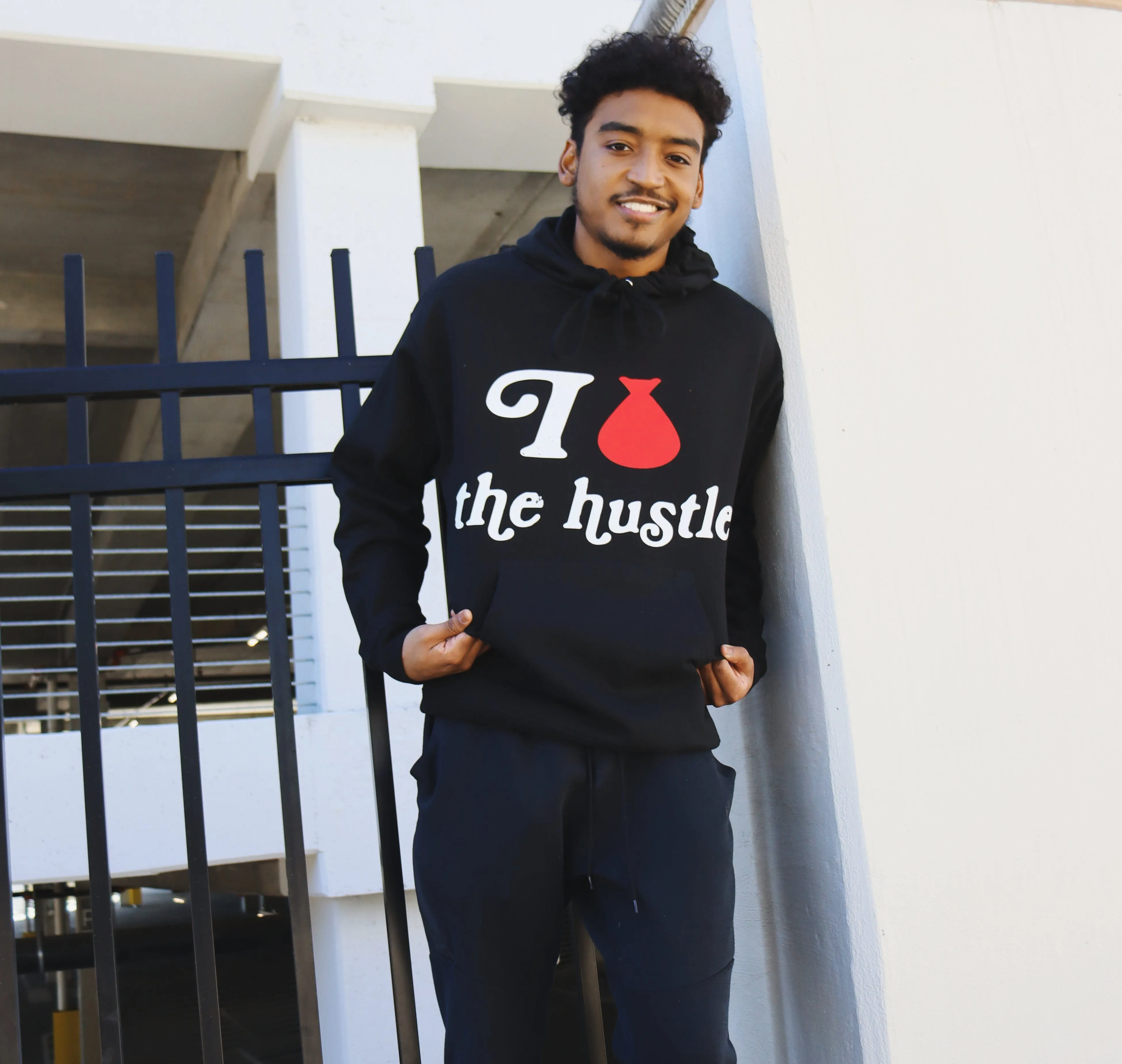 RISKY REWARDS “I LOVE THE HUSTLE” PULLOVER HOODIE