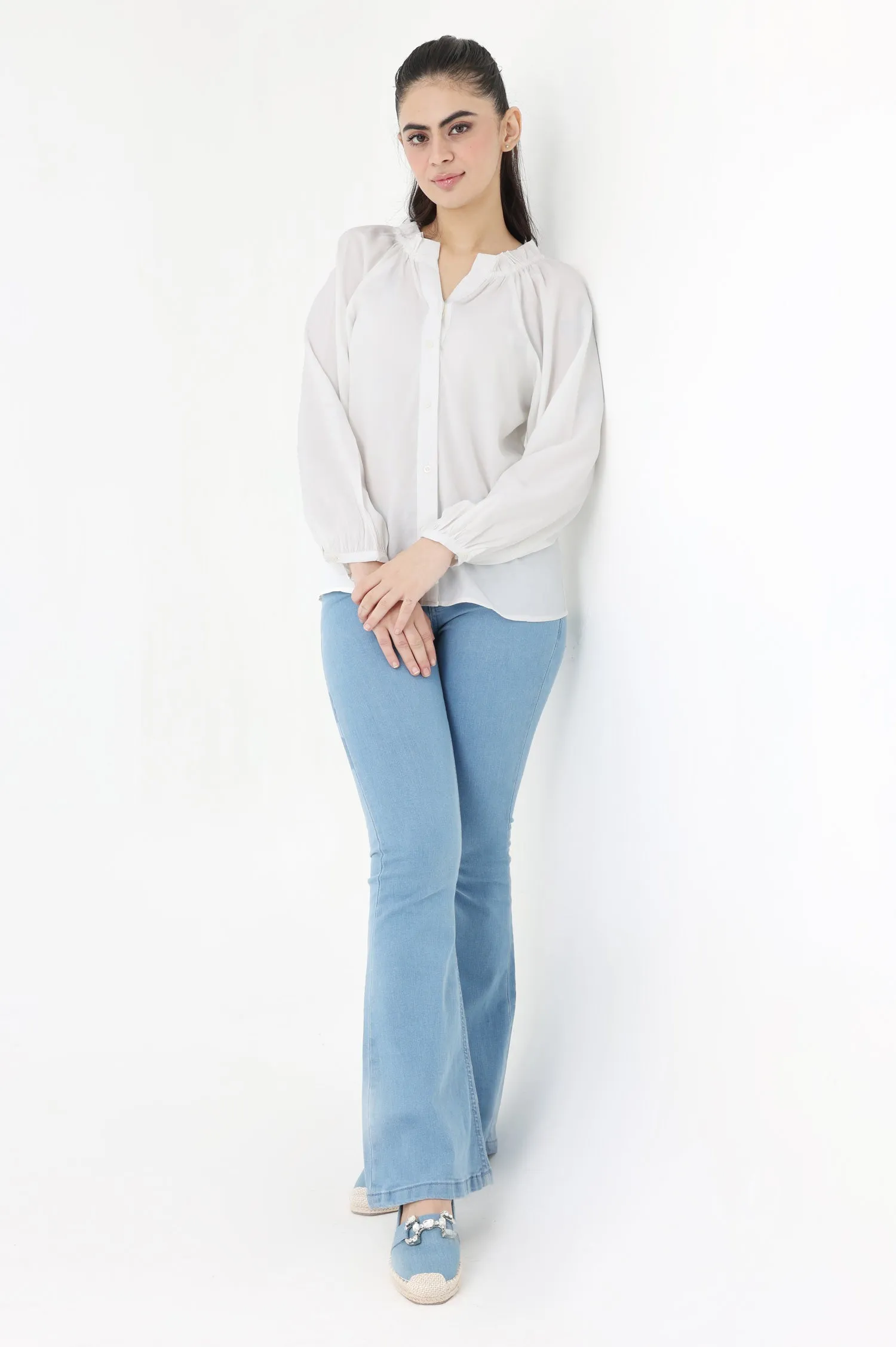 RUFFLE ELEGANCE TOP-WHITE