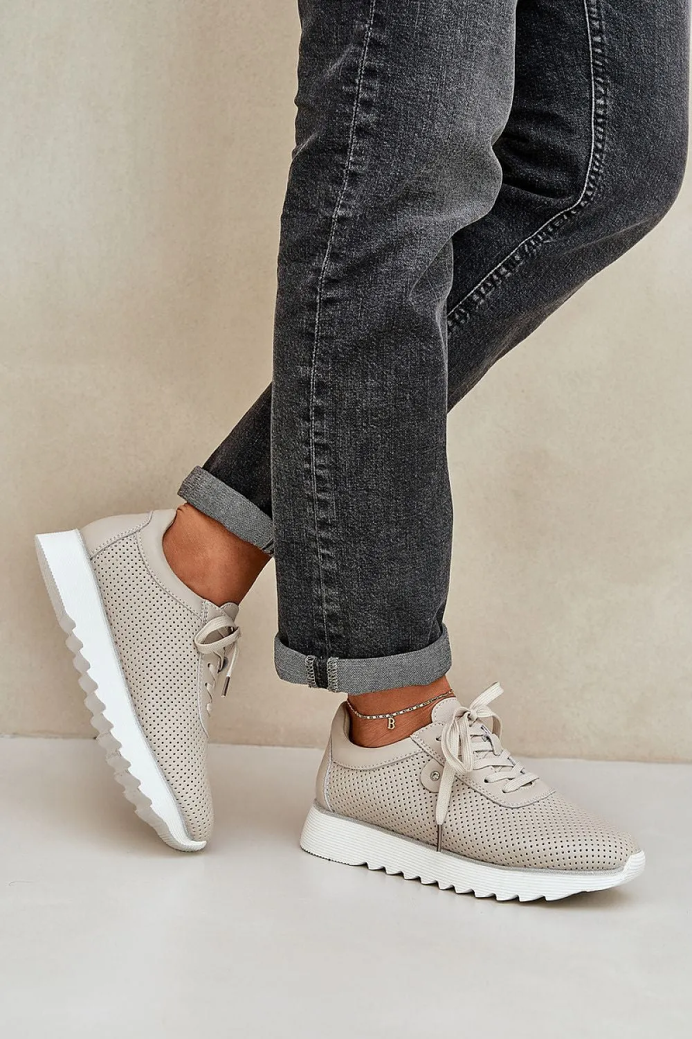 Sport Shoes