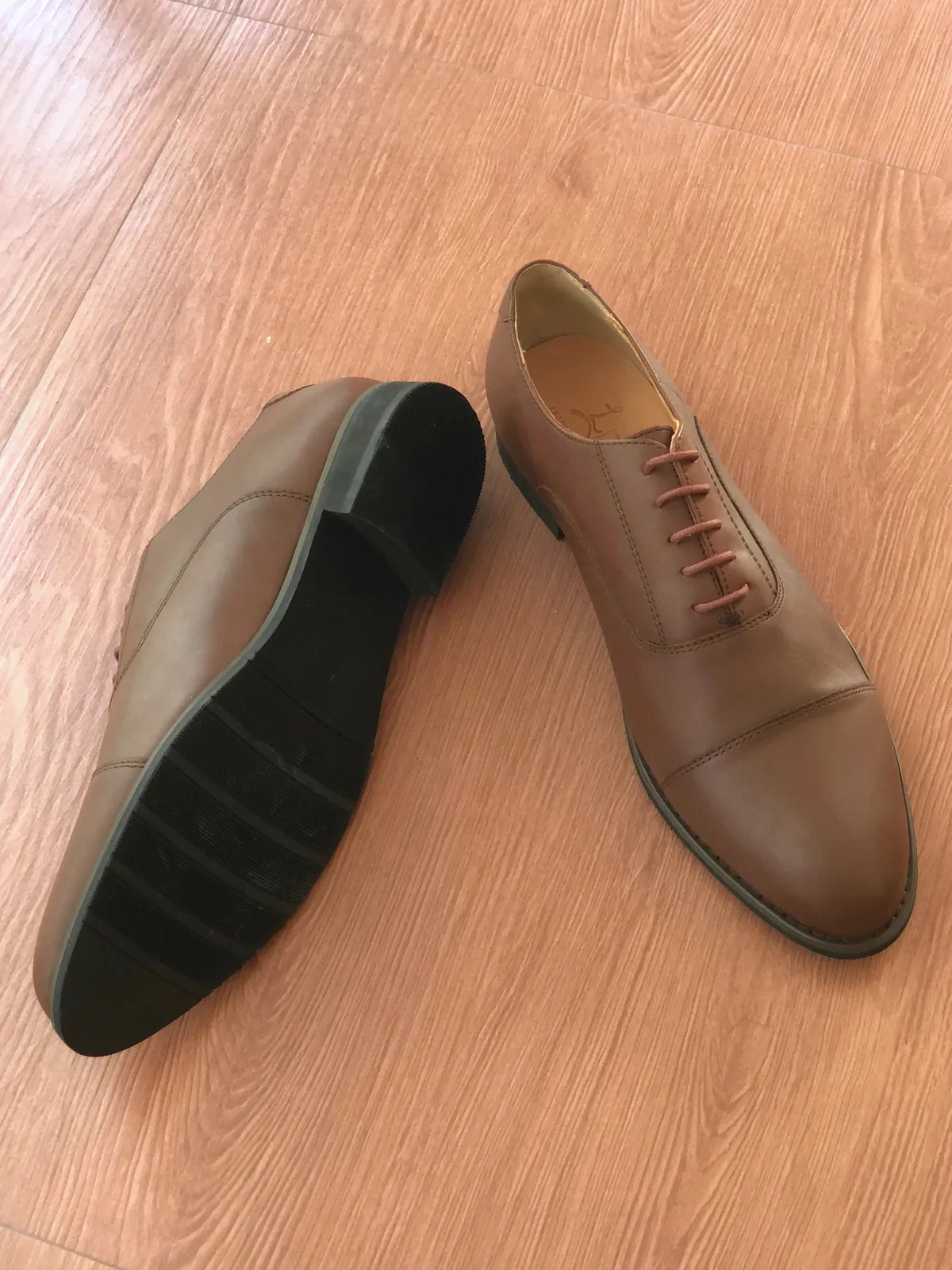 Tan Brown Captoes