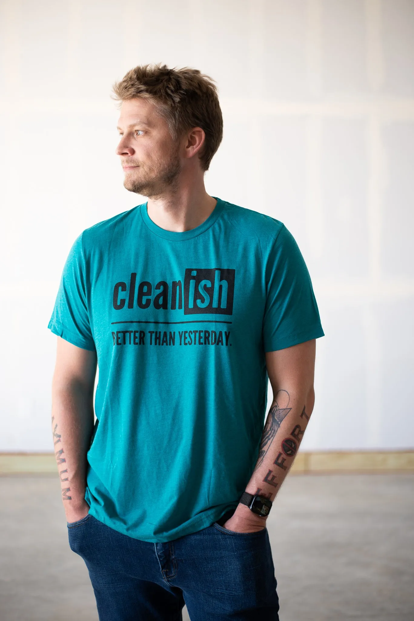 TEE - TEAL