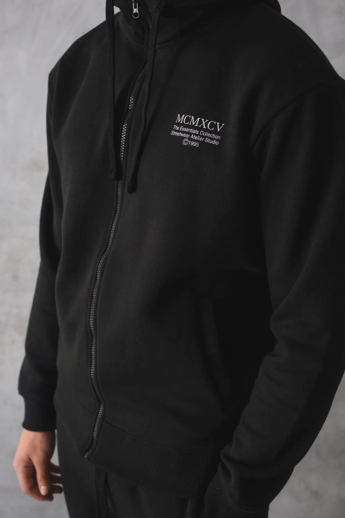 TERM TRACKSUIT - BLACK