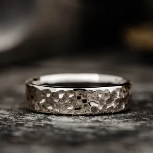 The Marsh | 5mm & 6mm Men's Hammered White Gold Wedding Band