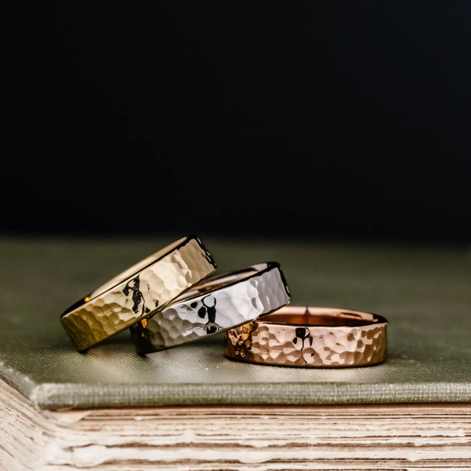 The Marsh | 5mm & 6mm Men's Hammered Yellow Gold Wedding Band