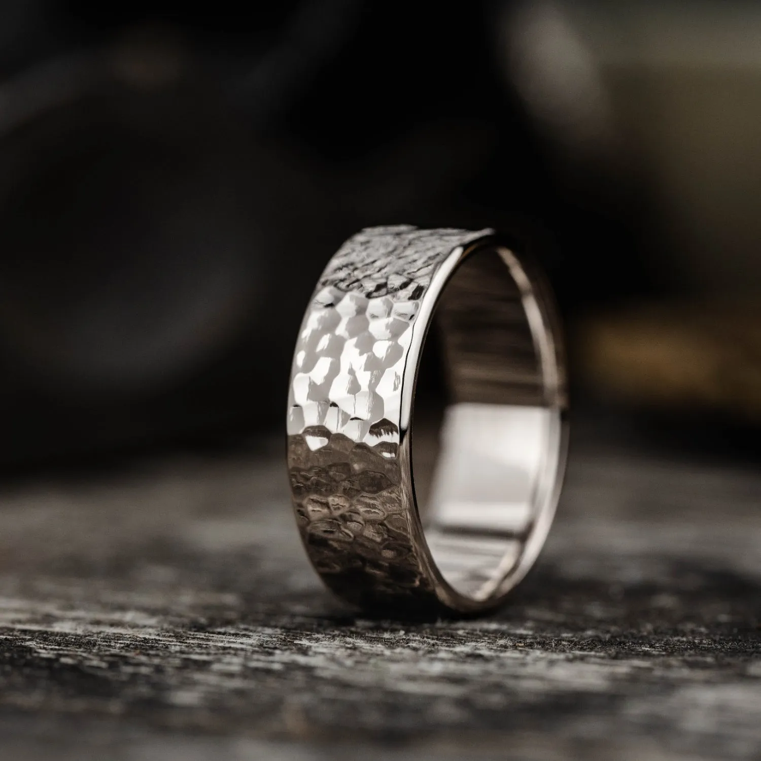 The Marsh | 7mm & 8mm Men's Hammered White Gold Wedding Band