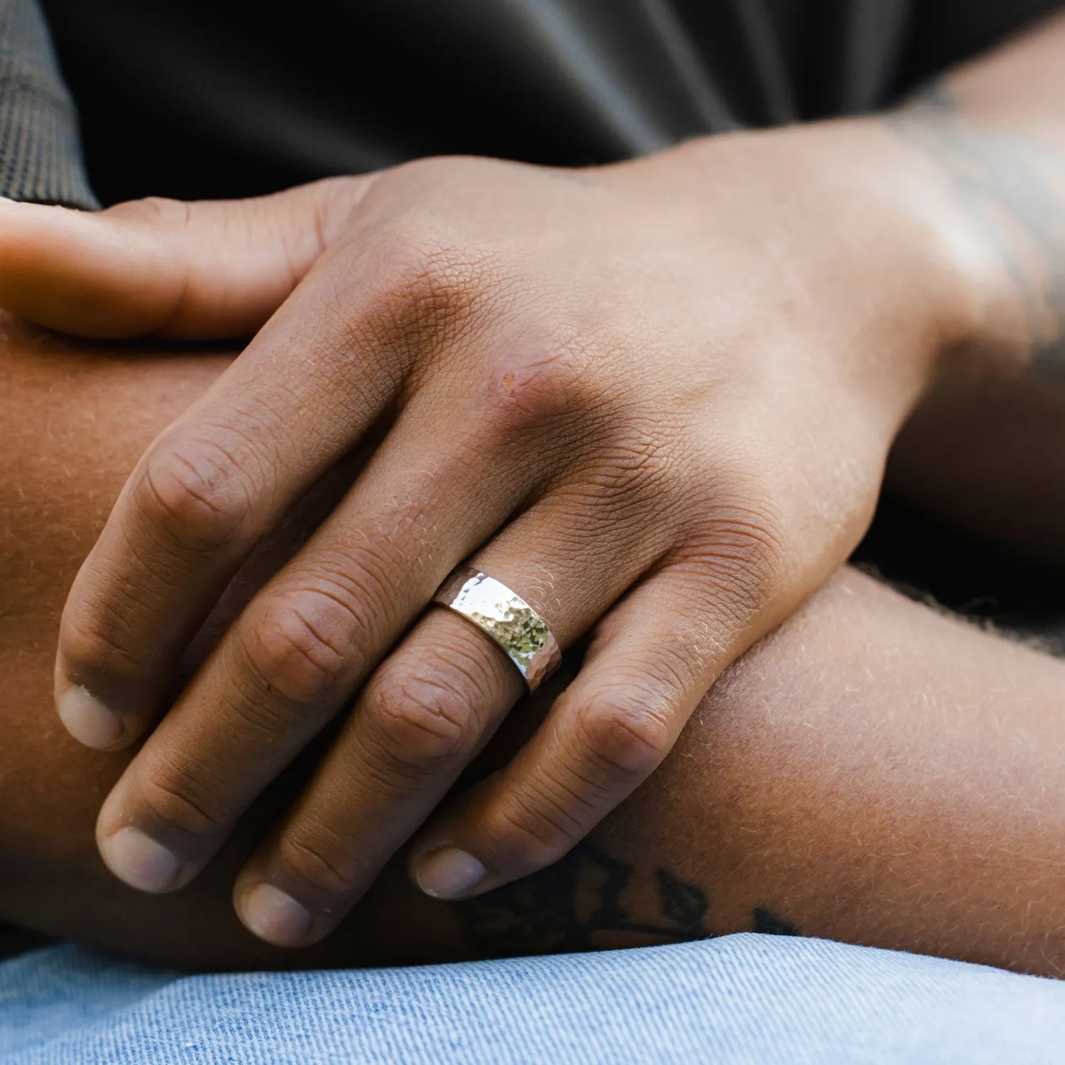 The Marsh | 7mm & 8mm Men's Hammered White Gold Wedding Band