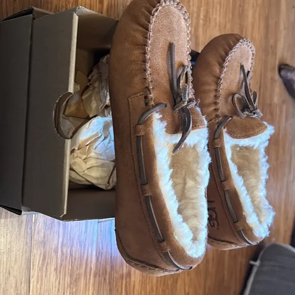 Ugg Kids Moccasins