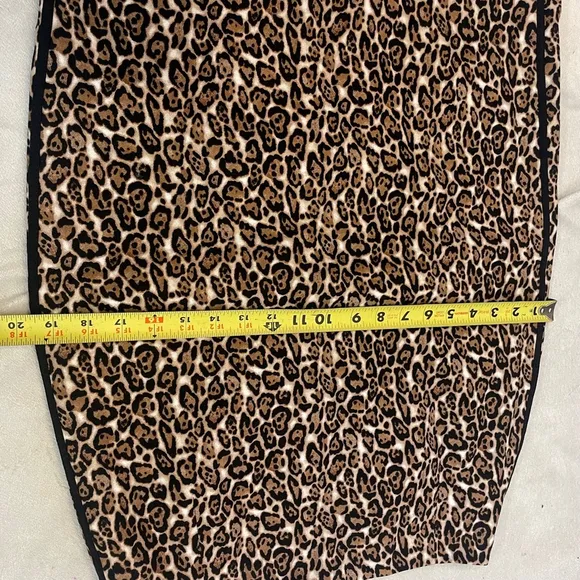 White House Black Market Leopard Print Pencil Skirt work