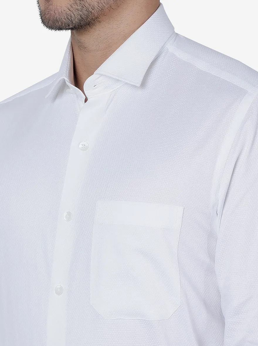 White Solid Slim Fit Formal Shirt | Metal