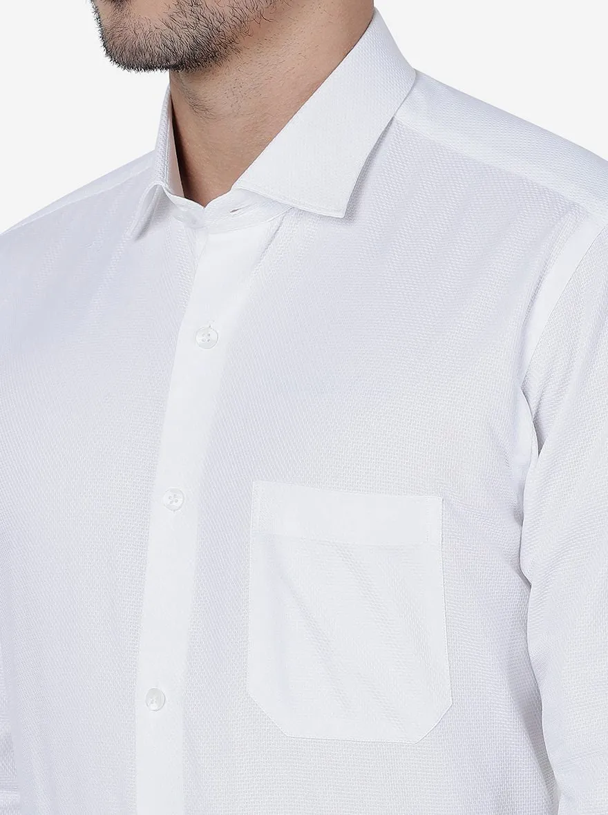 White Solid Slim Fit Formal Shirt | Metal