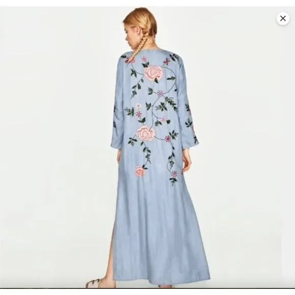 Zara Trafaluc Denimwear Floral Embroidered Kimono Light Denim Button Tie Small